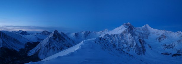 Panorama from just below the summit of Marmot Mountain