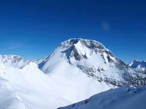 Awesome view of Mount Smuts