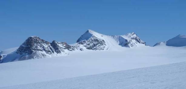 Zooming in towards Mount Olive, which will be my last summit near Bow Hut