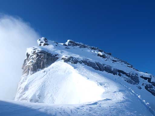 The summit block. Previous skiers had made the tracks for us.