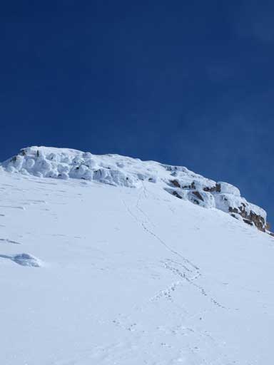 Aiming for an obvious break through a cliff band