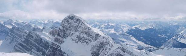 Hawse Peak and the distant Blaeberry River Valley on right.