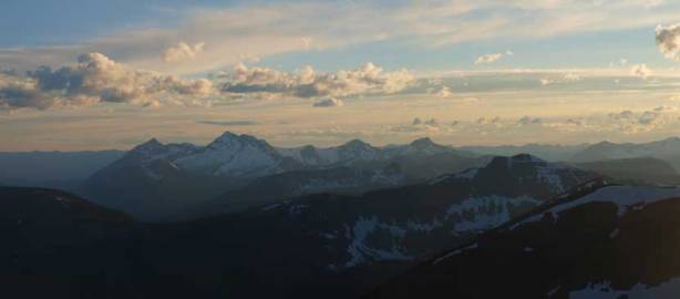 Miskwasini Peak, Kenow Mountain and Langemarck Mountain