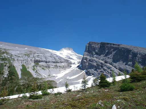 Mt. Sparrowhawk (center) and Read's Tower (right) seen from Read's Ridge.