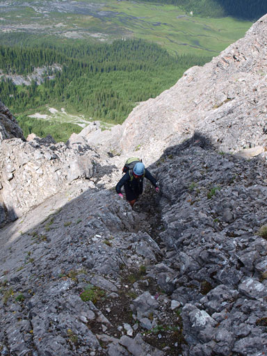 Andrea coming up the crack. It doesn't look that steep from above