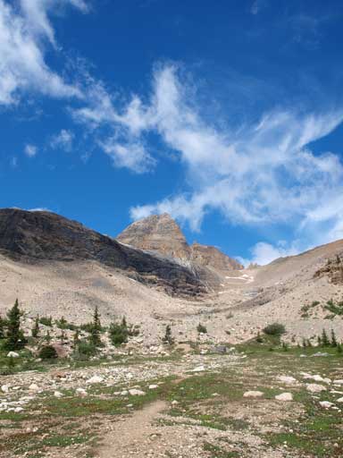 Beautiful environment leading towards Isolated Col