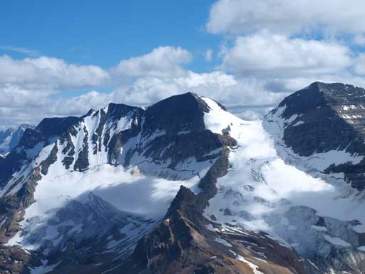 President Pass is the high col; The Vice President at center