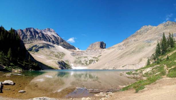 Hamilton Lake in afternoon