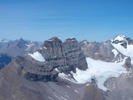 An impressive looking sub-peak of Cirrus Mountain