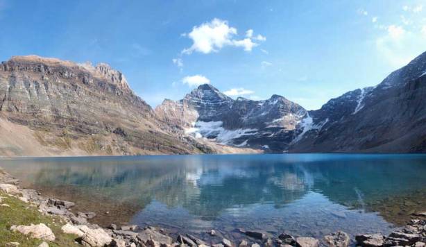 Another panorama of Lake McArthur