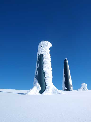 There are some weird "green towers". 