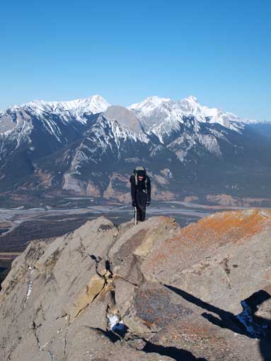 Morgan balancing on a somehow exposed section just before the saddle