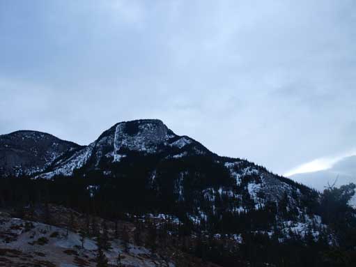 Morro Peak from just 2 minutes up the trail