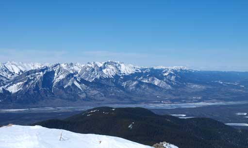 Zooming-in towards the other side of Athabasca River