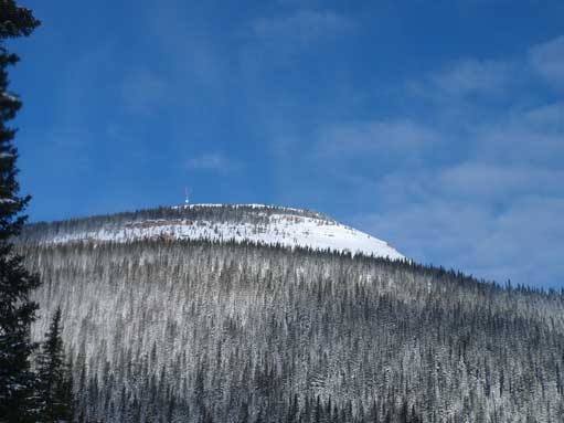 Zooming-in towards our objective. It was much farther than it looks in this photo.