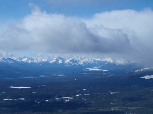 Nice view towards Abraham Lake