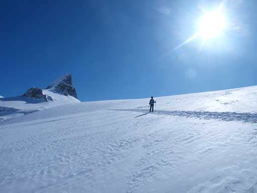 Time to walk down the head-wall