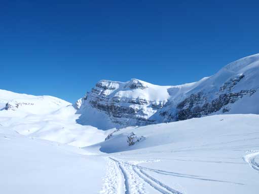 Vulture Peak from the exit of glacier. Didn't take photos from the rest of the de-proach since my camera was running out of space.