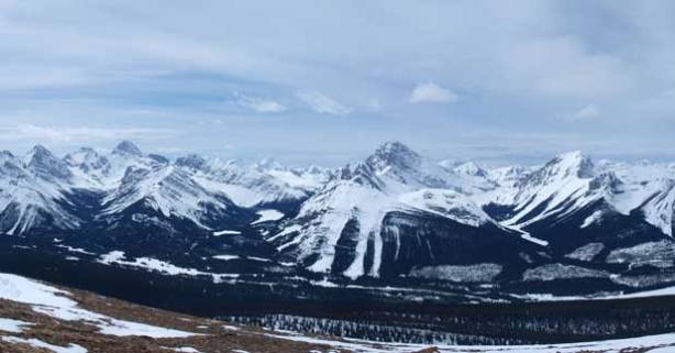 Familiar peaks across Smith Dorrien valley.
