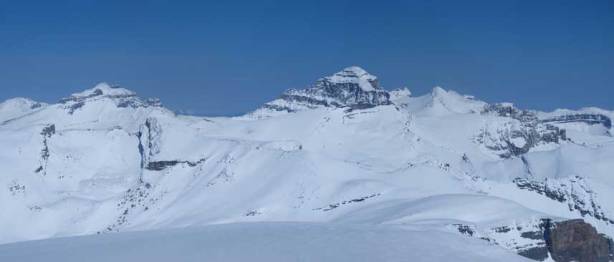 Mount Cline again. The peak left of Cline is one of the Whitegoats