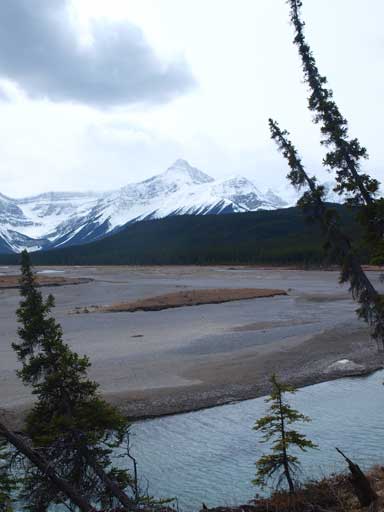 Mount Outram and Hawse River