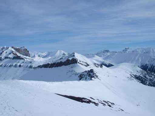The connecting ridge to Unity Peak.