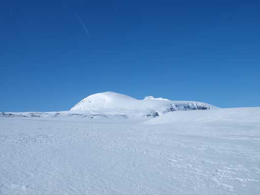 Now we were km's up the glacier, and the objective just wouldn't appear to be any closer.