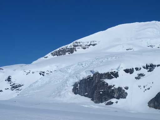 We were approaching this impressive icefall coming down from Mt. Andromeda