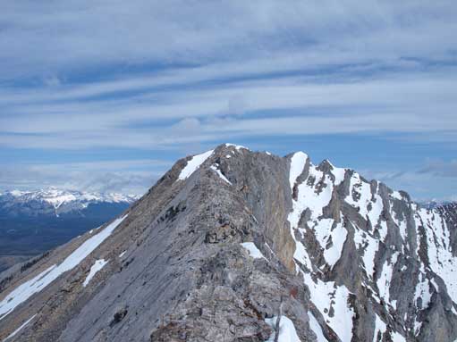 The summit ridge was much less snowy this time.