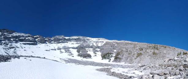 Made to the upper bowl. The route follows the right side skyline ridge.