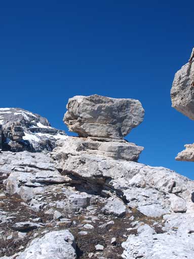 Interesting rocks on the ridge