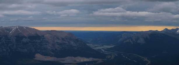 The orange horizon towards East