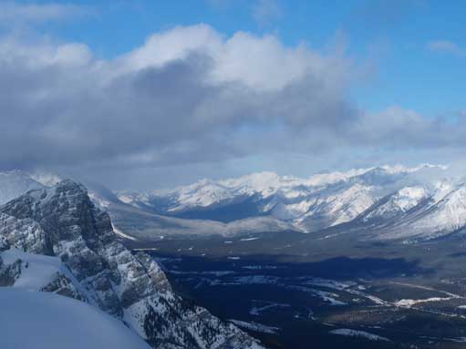 Zooming-in North towards Premier Range (on right)