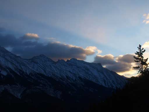 The peak at center is the true summit of Rundle, which is rarely climbed compared to the classic Banff scramble