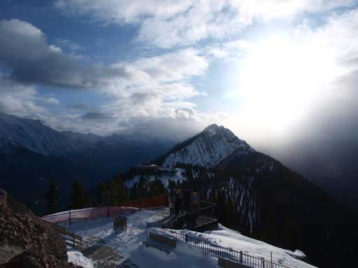 Looking south towards the other peaks on Sulphur Mountain