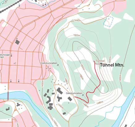 Tunnel Mountain hiking route