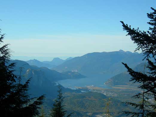 Howe Sound seen from a mini viewpoint along the trail