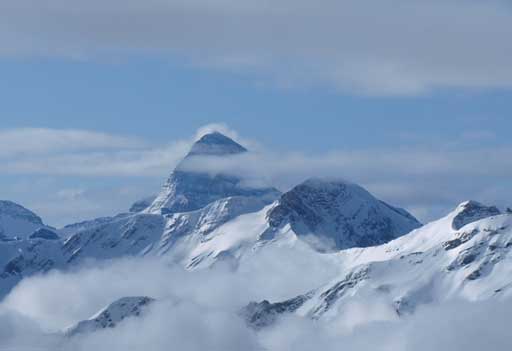 The mighty Mount Assiniboine