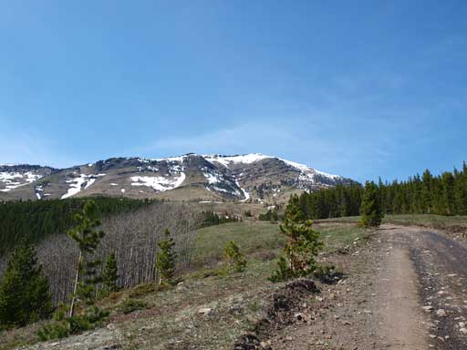 Our objective is getting closer. Note the obvious route up avoiding snow.