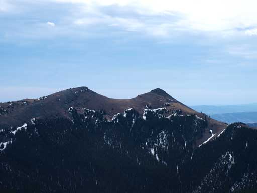 The two summits of Saddle Mountain