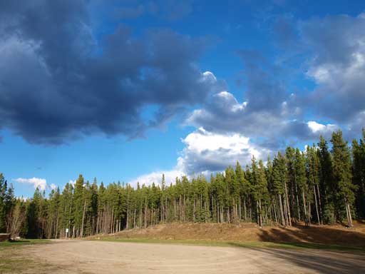 Eventually we made back to the parking lot (staging area).