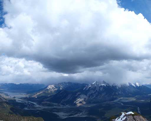 What a impressive cloud above Colin and Jacques Ranges