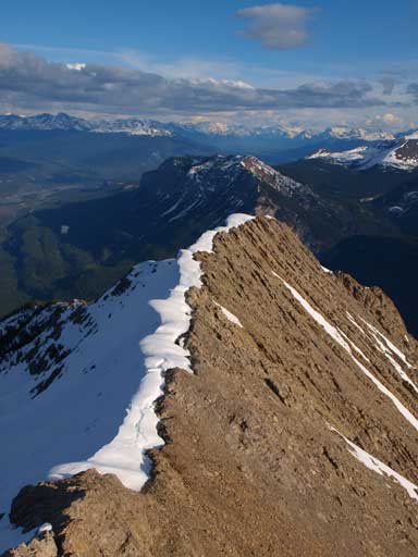 A good-looking ridge section