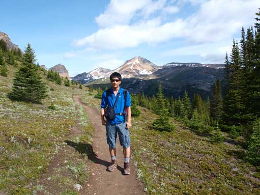 Me on Helen Lake Trail, with Cirque Peak behind