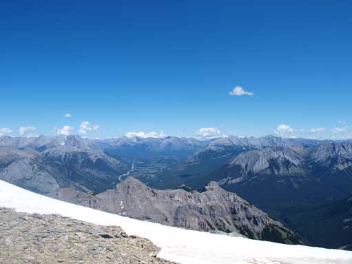 Bow Valley. Rundle on right; Cascade on left