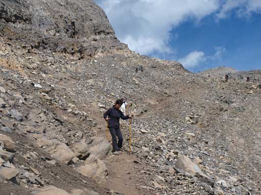 Descending the 2nd part of false summit traverse