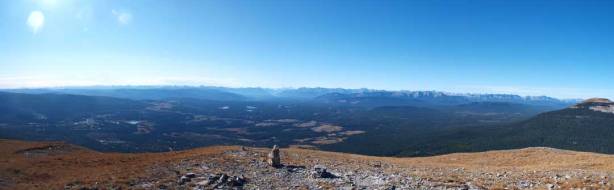 Summit view towards the mountains