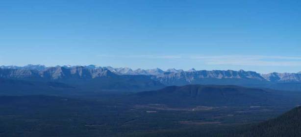 Bighorn Range is another front-most mountain range. Most of the peaks are unnamed