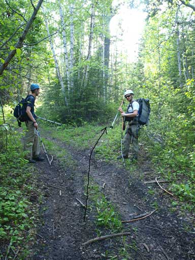 Ben and Ken showing the correct turn to start this cutline.