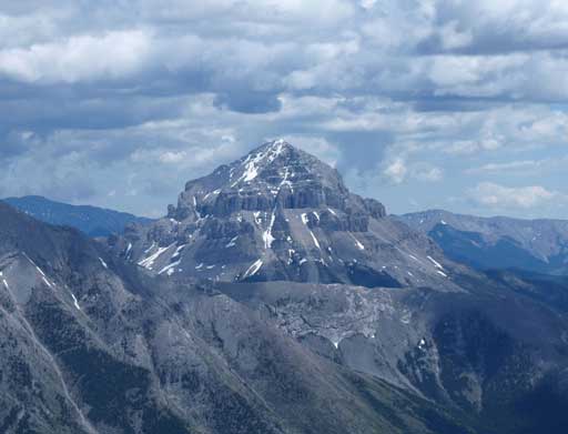 Crowsnest Mountain